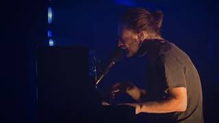 Atoms For Peace  Rabbit In Your Headlights  live [upl. by Aineles]