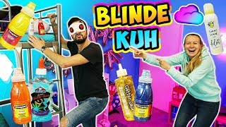 BLINDE KUH in der Wolke SLIME CHALLENGE Kathi vs Kaan  Wer findet blind die besten Schleim Zutaten [upl. by Aysa543]