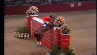 David Broome  Mr Ross  226 m Puissance at Olympia London 1980 [upl. by Auqinom]