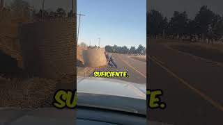 Un acto heroico de un agente de policía🙏 [upl. by Everick]