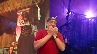 A SCARY WALK THROUGH THE PARK  HALLOWEEN HORROR NIGHTS SCARE ZONE STROLL [upl. by Rebhun]