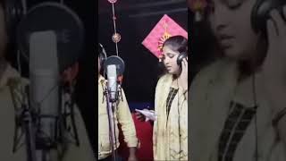 bhojpuri vidio song newsong  garata dari raja dure rahi [upl. by Ariahay]