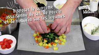 RECETTE Suprême de pintade en papillote [upl. by Skilken280]