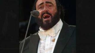 Luciano Pavarotti  Ave Maria [upl. by Aline794]