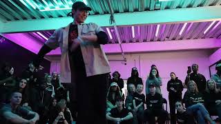 Taiwo VS Pop C  Popping Top 8  Vibe Connection Vol2 2024 [upl. by Berna]