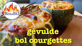 Gevulde Bol Courgettes op een rookplankje  stuffed zucchini [upl. by Asalocin598]