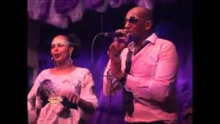 Cayduruus Halyeey Cishadu ilahay LIVE Performance in Manchester 2013 [upl. by Hakon]