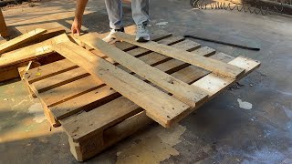 Great Idea For Transforming Pallet Wood Turn Pallet Into A Unique And Meaningful Coffee Table [upl. by Hsatan912]