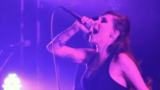 Pitty  Me Adora  Turnê Sete Vidas  Music Hall BH  20150207 [upl. by Aciretehs238]