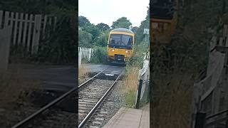 class 165 125 departing furze platt going to maidenhead [upl. by Takara575]