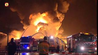 Beelden explosies in Moerdijk [upl. by Kjersti450]