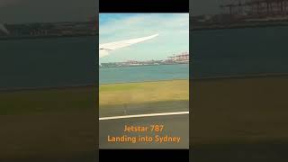 Jetstar 787 Landing into Sydney [upl. by Erdnua]