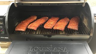 Ribs on the Louisiana Grills SL 1000 Pellet Grill [upl. by Notserk]