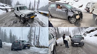 Live crash near Atal tunnel  Sliding cars in snow  Sudden snowfall [upl. by Arimat]