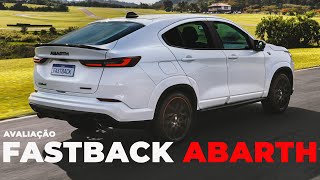 AVALIAÃ‡ÃƒO FIAT FASTBACK ABARTH ALIA VERSATILIDADE DE UM SUV COMPACTO COM BOA DOSE DE ESPORTIVIDADE [upl. by Suchta]