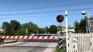 Monfalcone  Italian level crossing [upl. by Lunna603]