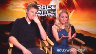 Interviews Race to Witch Mountain  AnnaSophia Robb and Alexander Ludwig 1st [upl. by Erlond]