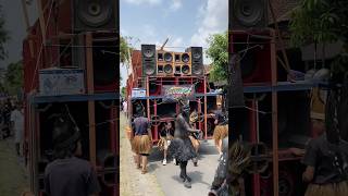 Sound system akhtar audio 4 sub planar karnaval pagu wates [upl. by Lenrow]