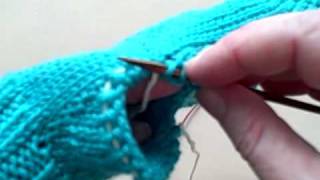 Kelleys Mitten Class  Gusset Thumb Finish Part 1 [upl. by Annairda]