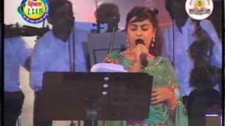 Sheesha Ho Ya Dil Ho in Laxmikant Pyarelal Nite by Sarrika Singh [upl. by Ennaj95]