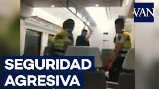 La seguridad de RENFE INSULTA a unas ADOLESCENTES [upl. by Otreblig566]