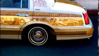 Linclon Town Car lowrider [upl. by Son]