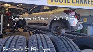 Changement de pneus  Dacia Spring [upl. by Noreg]