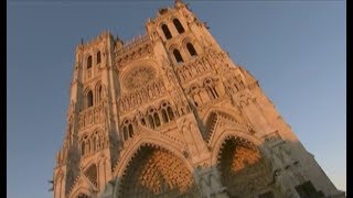 Les bâtisseurs de cathédrales  Documentaire [upl. by Aelahc835]