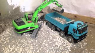 RC Bruder Bagger Hydraulik Leimbach [upl. by Noffihc]