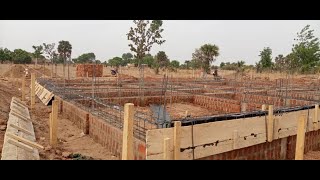 Coffrage pour longrine fondation batiment R1  Airbnb Tchad [upl. by Charry]