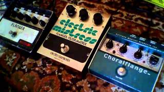 Fulltone Choralflange vs vintage EHX Electric Mistress vs vintage ADA Flanger [upl. by Charmian]