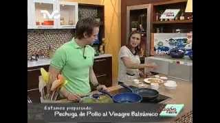 Receta para preparar Pechugas de Pollo al Vinagre Balsámico [upl. by Helfant]