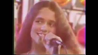 NICOLETTE LARSON Dancing Jones [upl. by Lombardo]