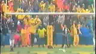 1983 Michigan vs Iowa  Bob Bergerons FG [upl. by Hakeem]