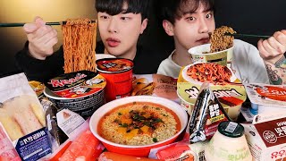 SUB친구랑 편의점 먹방🥳 불닭볶음면 짜파게티 왕뚜껑 컵라면 삼각김밥 샌드위치 Korean convenience store Mukbang [upl. by Majka345]