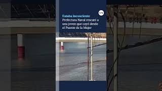 Prefectura Naval Argentina rescató a una joven que cayó del Puente de la Mujer en Puerto Madero [upl. by Virendra]