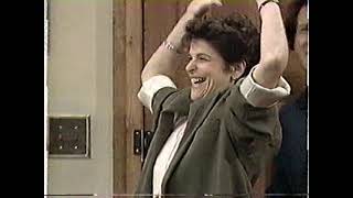 Gilda Radner 31888 final TV appearance unannounced [upl. by Amata]