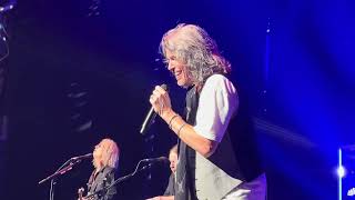 Foreigner  Waiting For A Girl Like You  Live 3302024  The Venetian  Las Vegas [upl. by Laurita]