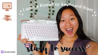 I WON A STUDY TO SUCCESS GIVEAWAY  Knewkey Keyboard  lia fei [upl. by Aisetal]