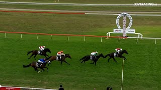 La Crique wins the Gr1 Trackside Otaki Maori WFA Classic [upl. by Sanez]