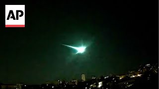 Meteor flies over Spain and Portugal [upl. by Blaseio]