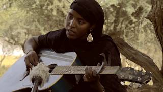 Fatou Seidi Ghali Les Filles de Illighadad  Telilit [upl. by Yremrej825]