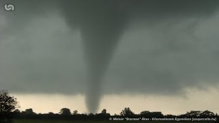 szupercellahu storm chase  F1 tornado near Gátér Hungary 20th of May 2008 [upl. by Ainar]