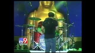 Zindagi Do Pal Ki and Ding Dong  KK Live at Nathdwara Festival [upl. by Rotberg71]