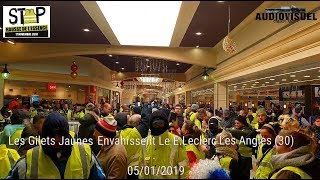 GILETS JAUNES  Envahissement Du ELeclerc Les Angles  050119 [upl. by Otis]