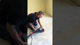 Ace High Concrete using a Makinex PPB to operate a handheld 7 inch Grinder with and S26 Vacuum [upl. by Ulland720]