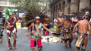 Danza Azteca en el Zócalo de la Cd de MéxicoTenochtitlán [upl. by Halette]