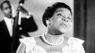 DINAH WASHINGTON Only A Moment Ago Live 1954 RampB TV Performance [upl. by Murray]