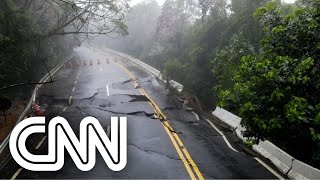 Chuva deixa rastro de destruição no litoral de São Paulo  CNN PRIMETIME [upl. by Marie-Ann]