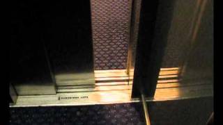 Tour of the lifts at the travellodge in Newcastle [upl. by Aronid]